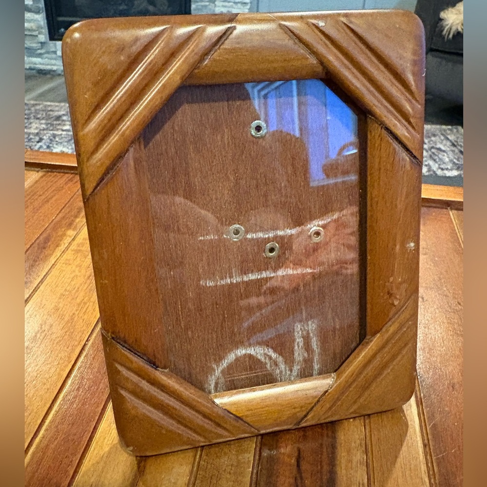 Vintage English Walnut Geometric Art Deco Carved Wooden Picture Frame